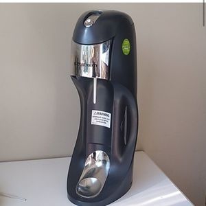 Soda stream sparkling water maker